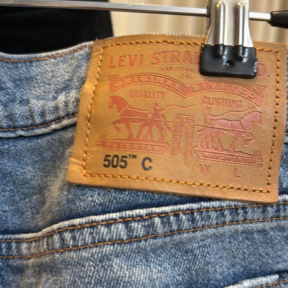 Levi Strauss 505 C waist 28 length 32